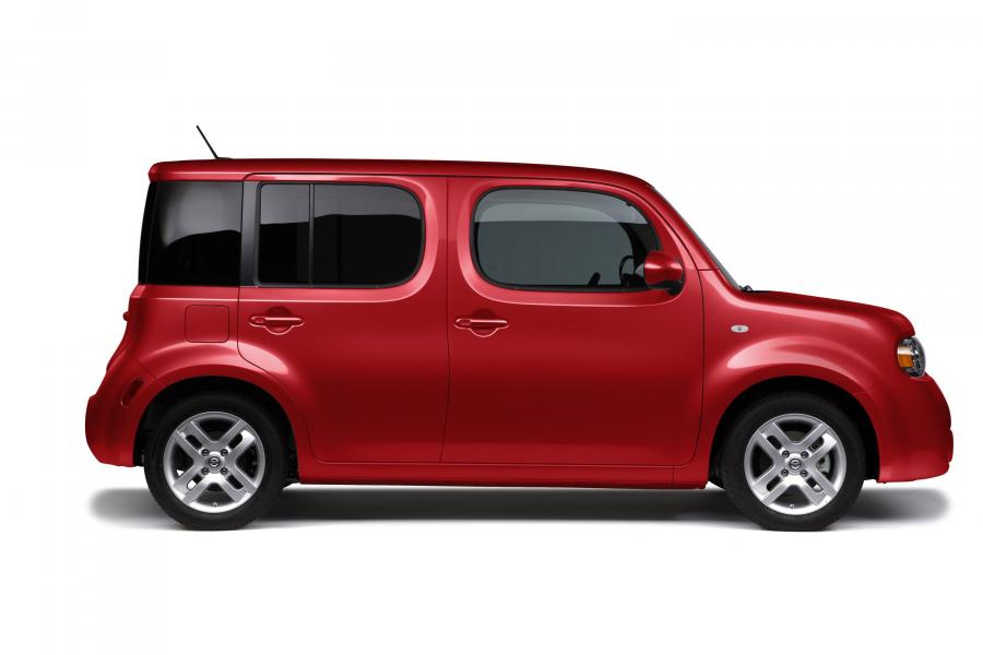  Nissan Cube 2011 года  (фото 5 из 6)